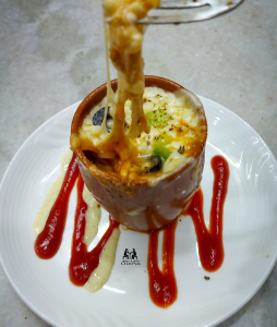 DESI CLUB KULAHD PIZZA